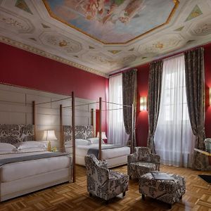 Suite deluxe con letto queen size